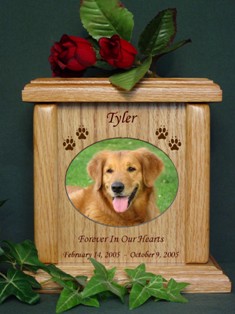 Wooden Heart Photo Pet Urn 2