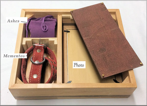 Back of Hereafter Frame Urn